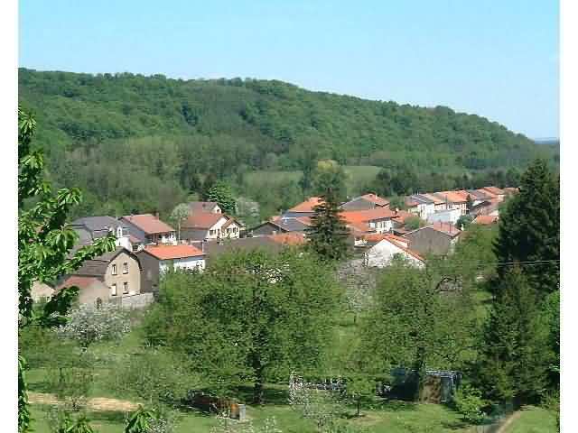 Rues du Ruisseau et Principale